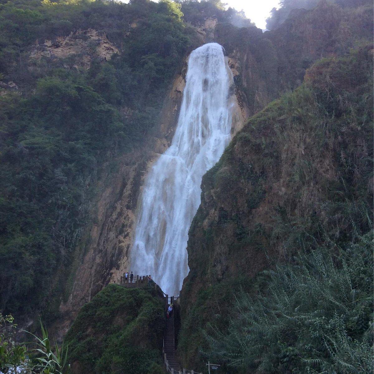 Velo de Novia waterfall, Mexico