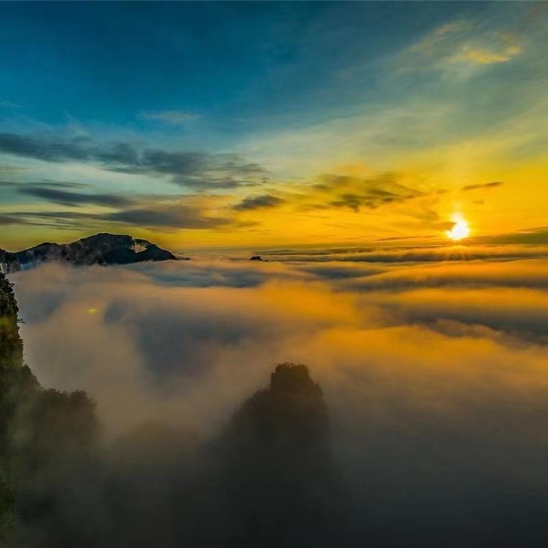 Morning on Tianmen Mountain, Zhangjiajie, China