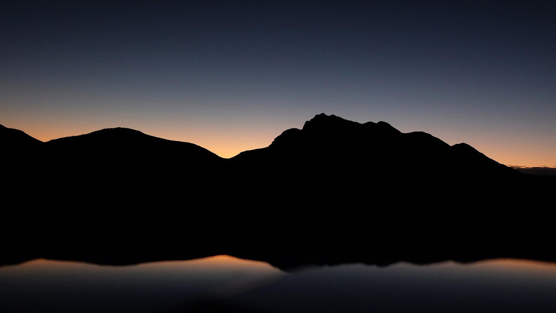 Wallpaper image