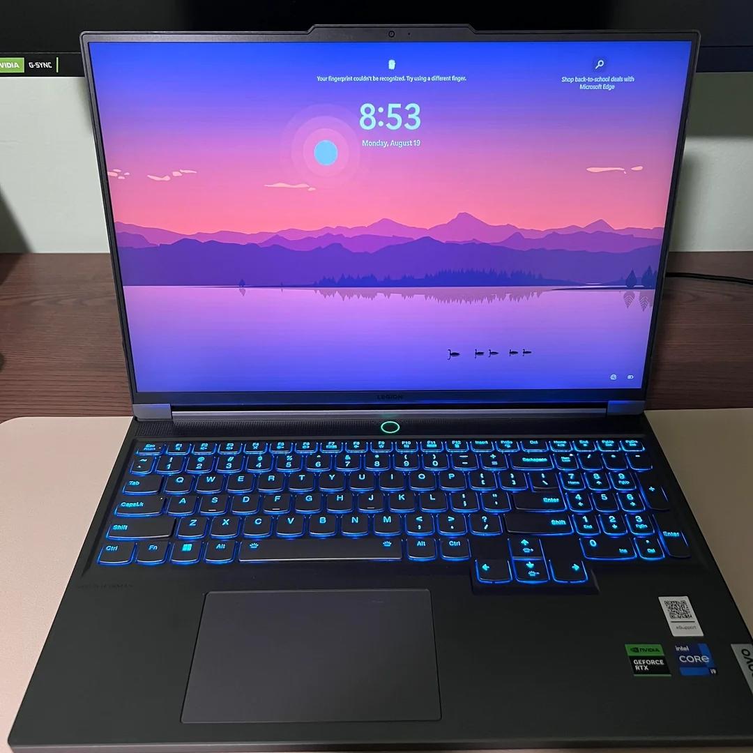 Help finding a wallpaper