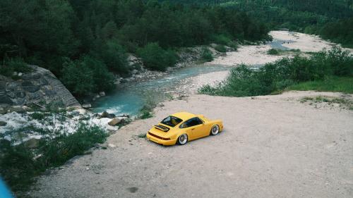 Porsche 964 on BBS RS by @stinnalakota