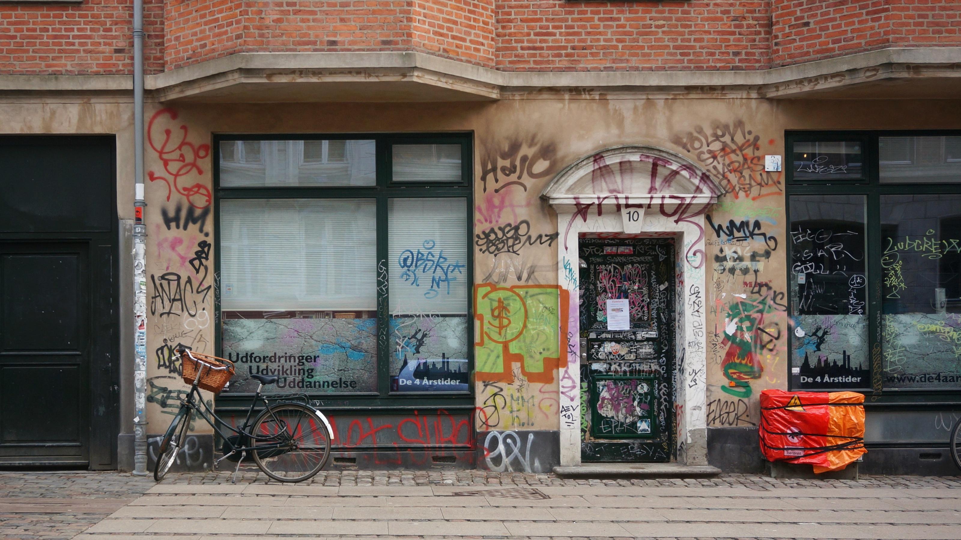 Guldbergsgade - A Street In Copenghagen: The 4 Seasons