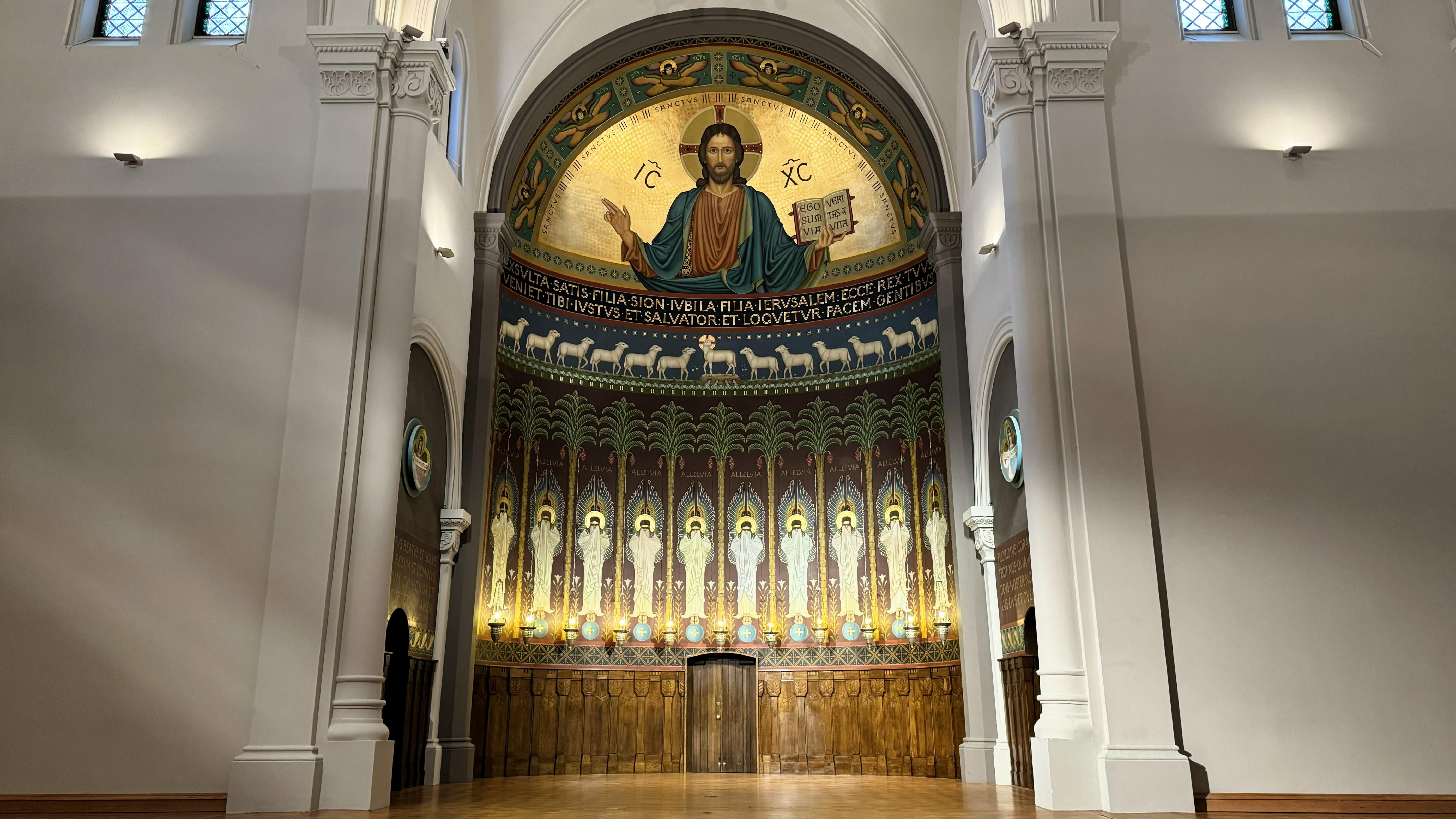 Great Hall, Saint John's University