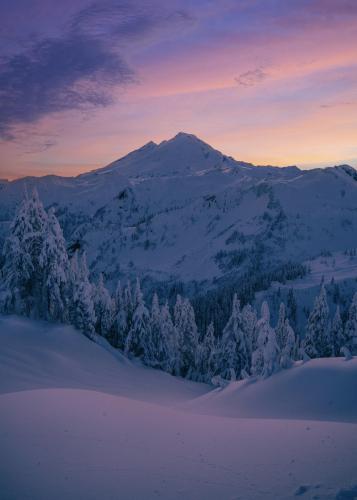 Mt. Baker completely covered in snow. Washington, USA   @zanexdaniel