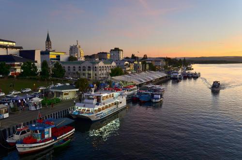 Last sunset today in Valdivia, Chile.
