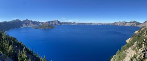 crater lake, oregon  {}