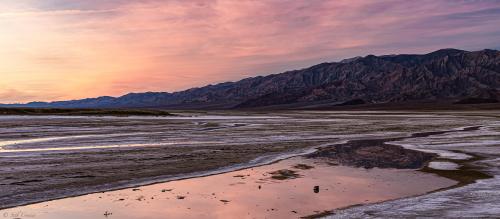 Sunrise on the Panamint Range, Death Valley, CA  [6240 × 2732 ;