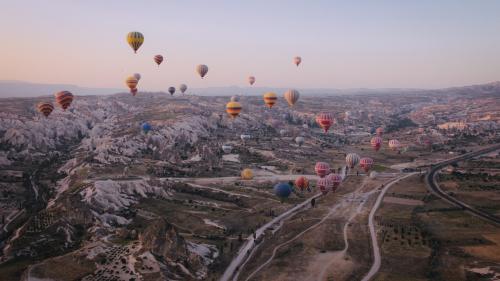 Air Balloons