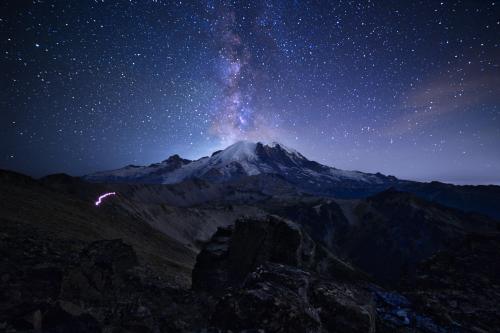 Milky Way over Mt Rainier from Mt Fremont Lookout