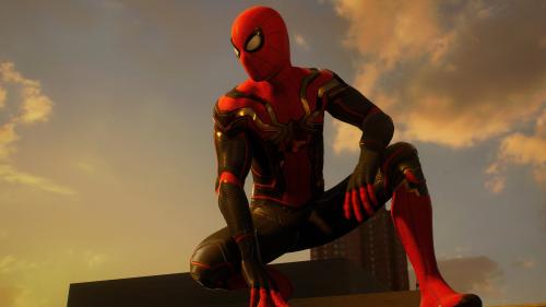 Spider-Man at dusk, hybrid suit