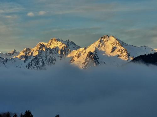 French Alps, taken from St. François Longchamp. [4032x3024] 