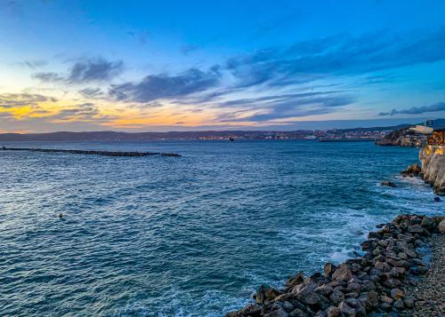 Point de Vue Corniche | Marseille, France |