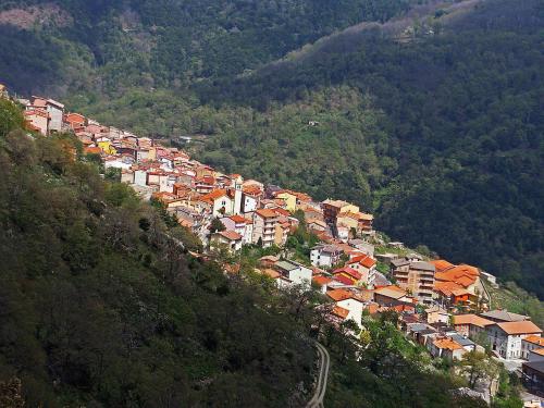 Dèsulu, Sardinia