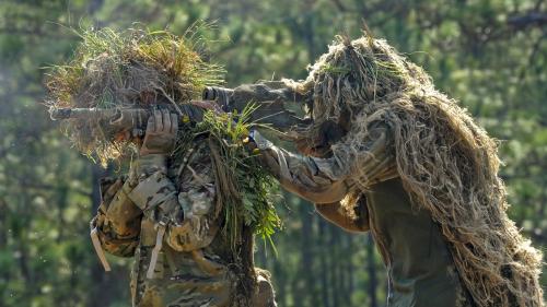 U.S. Army sniper team