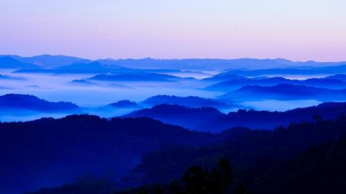 Foggy Blues in the Morning, Appalachian Mountains, KY US