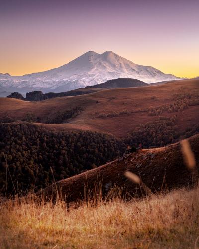 Mount Elbrus. Karachay-Cherkess Republic. @gusiebusi