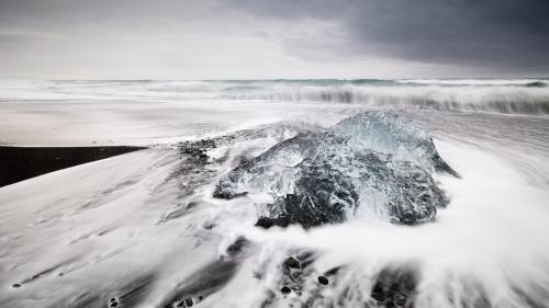 Jokulsarlon beach