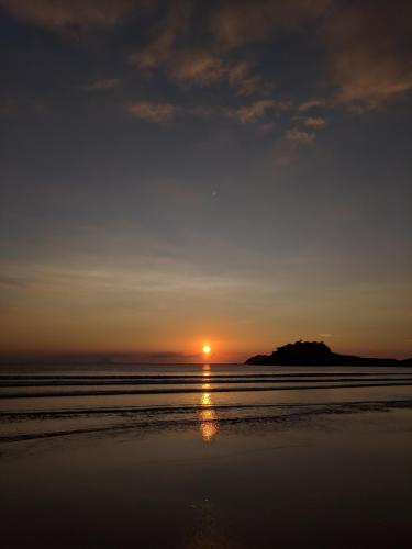 Sunrise at Prainha da Selada, SP - Brasil