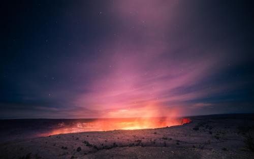 A tectonic scar, Hawaii Volcanoes National Park,  @chileno_hikertron
