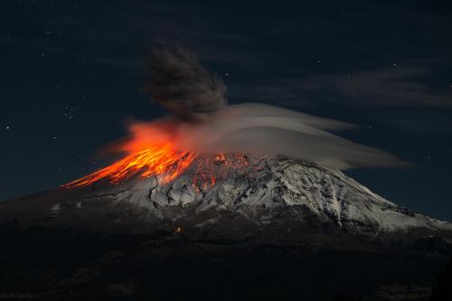 Popocatepetl volcano eruption on new years eve, Mexico