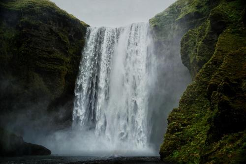 Mysterious waterfall Skógafoss, Iceland  [1616 x 1080