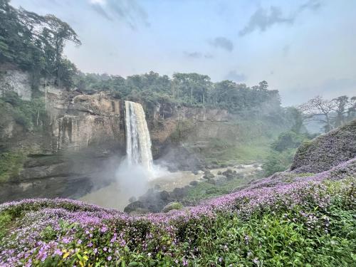 Ekom Nkam Waterfalls, Littoral, Cameroon