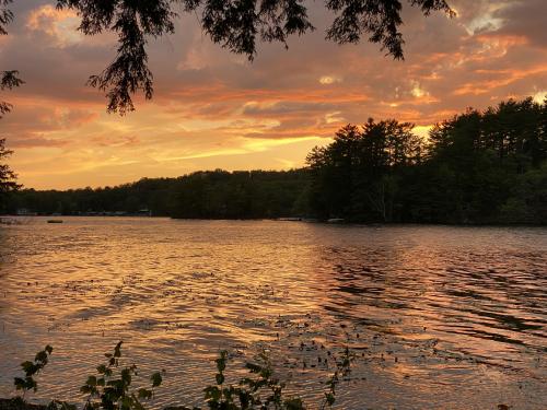 Peaceful sunsets by the fire pit are always welcome! Love the way the orange and pinks reflect on the water