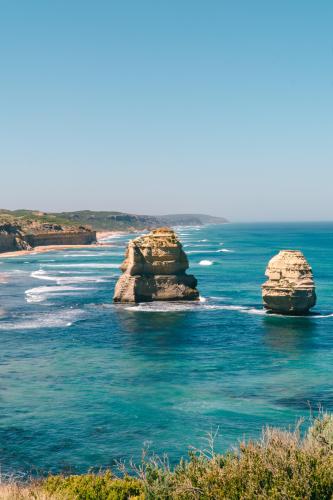 Looking East down the coast at the Twelve Apostles in Victoria, Australia
