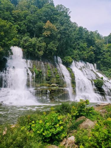 Twin Falls at Rock Island State Park, TN. OC .