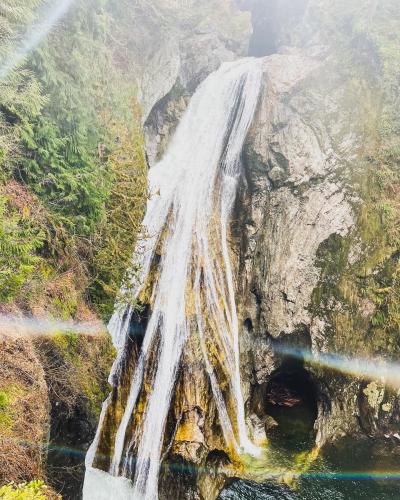 Twins Falls in Washington.