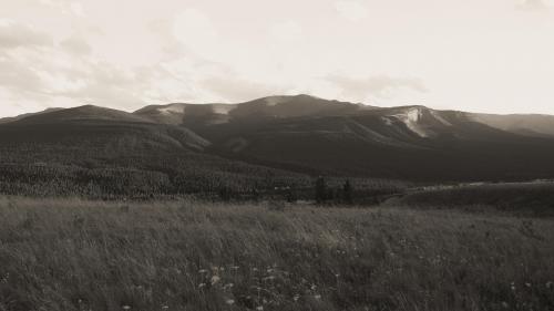 Monochromatic Mountainscape