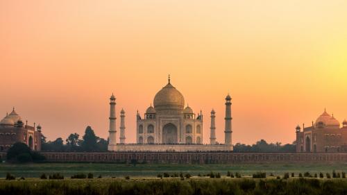 Taj Mahal Landscape Scenery