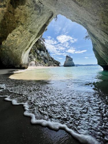 Cathedral cove, New Zealand.