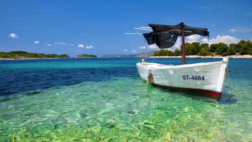 Croatian boat scenery wallpaper