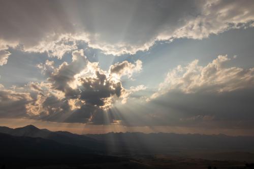 Sunbeams at the Sawtooth Range, Idaho