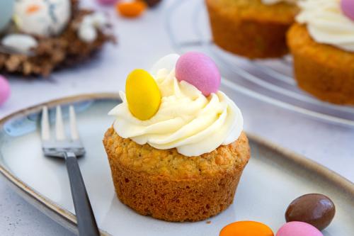 Muffin Eggs Cake Pastries Easter Cupcake Pink