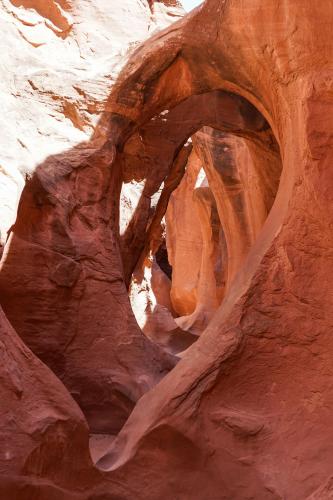 Peek-a-Boo Slot Canyon, Utah