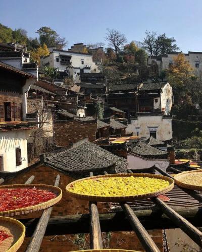 Huangling Village, SHAIQIU, UNA COLORIDA TRADICIÓN EN HUANGLING