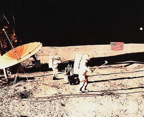 Alan Shepard Playing Golf, Luna, 1971...