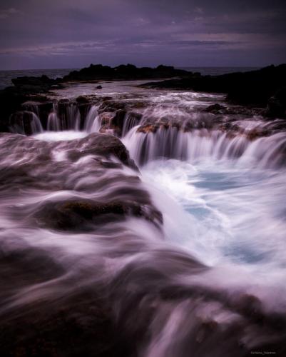 A gloomy day in paradise, Kona, Hawaii  @chileno_hikertron