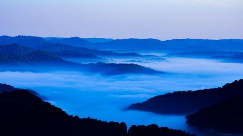 Appalachian Mountains on a Foggy Morning, KY US