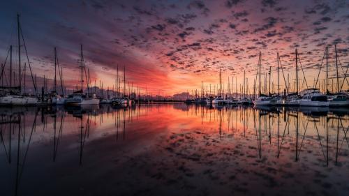 boats-port-sunrise-sunset