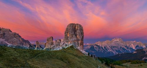 Cinque Torri, Province of Belluno, Italian Dolomites 🇮🇹 💙