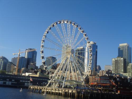 ferris wheel in seattle wa