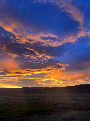 Sunrise in White City, Oregon