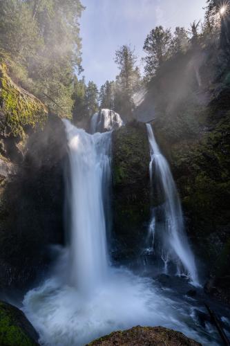 My Favorite Waterfall In Washington State. 04/07/2022