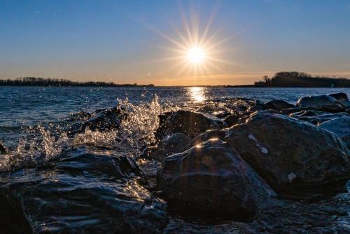 Sunlight on the Ohio River