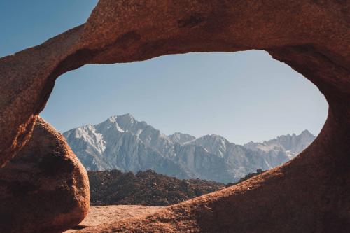 Mt. Whitney framed by a natural arch, Alabama Hills, California  @itk.jpeg