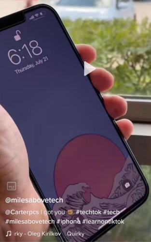 Anybody know what wallpaper this is