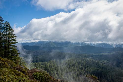 Clouds rolling over the Oregon Cascades